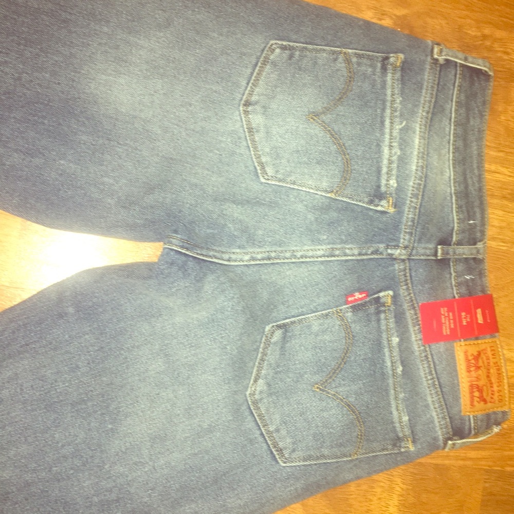 712 slim Levi’s jeans size 26  brand new